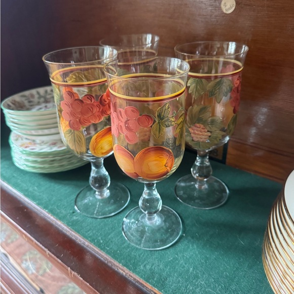 Waverly Other - Waverly Garden Room Floral Manor Sangria glasses water goblets fruit